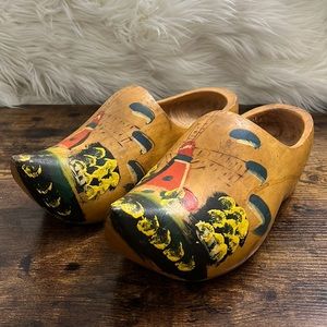 Vintage Dutch Wooden Clogs Shoes Windmill Design Hand Painted Size 27